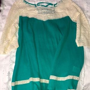 Umgee 3/4 sleeve top